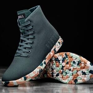 NOBULL High-Top Trainers Teal Speckled Sole Men’s Size 8 Cross Training Shoes